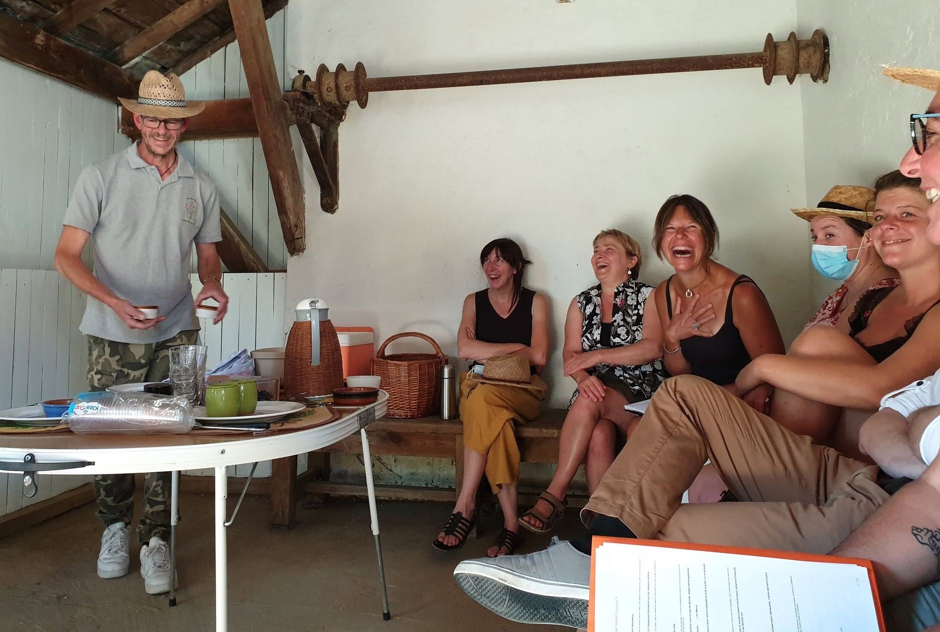 Pascal animant un atelier convivial